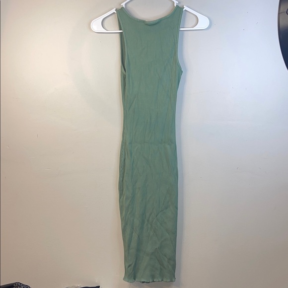 EUC Women’s Rolla Coster V-Neck Midi Dress in Soft Green Size Small #92 - Picture 6 of 8